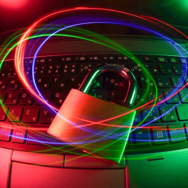 Bezpieczeństwo cyfrowe państwa: wyzwania i strategie